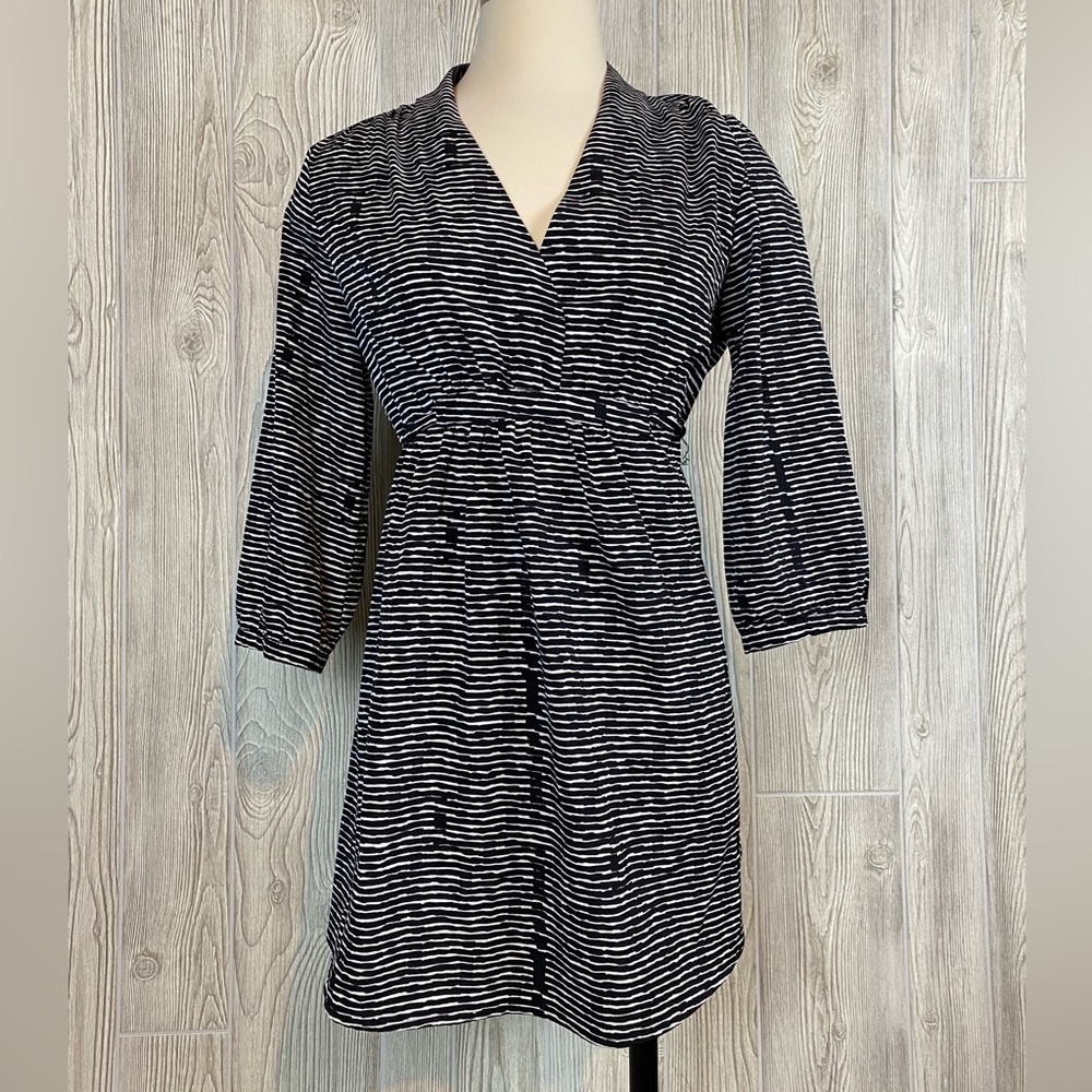Liz Lange Maternity blouse size S